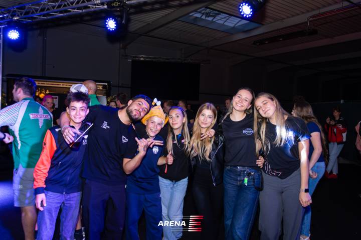 RaceDay Party-07.jpg