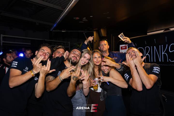 RaceDay Party-17.jpg