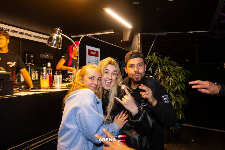 RaceDay Party-38.jpg