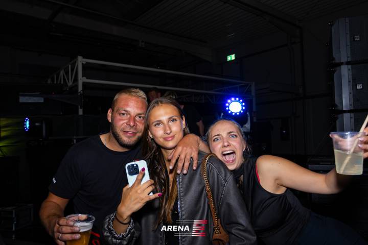 RaceDay Party-44.jpg